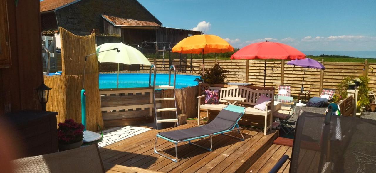 Petite Maison Sur La Colline Du Gibloux: 1Chambre,1 Salon Et Salle De Bain Prives Au Rez De Chausse, Piscine Exterieur Et Bbq , Le Châtelard-Montreux Exterior foto